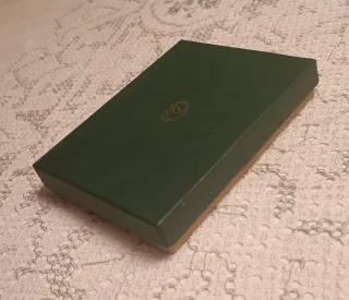 Cartera de cuero marrón