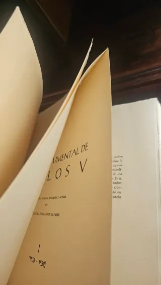 Corpus Documental de Carlos V (2 tomos)