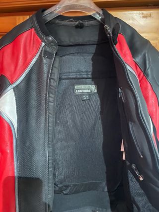 Chaqueta de cuero para moto
