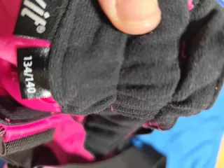 Conjunto ski: chaqueta y 2 pantalones+ guantes