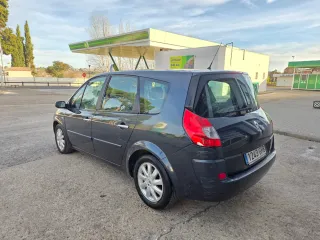 GRAND SCENIC 2009 7 PLAZAS 6 MARCHAS PEGATINA B