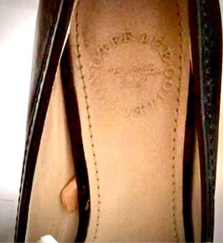 Zapatos planos azul marino y blanco