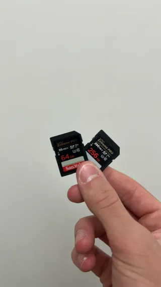 Sony ZV-E10 + 16-50mm OSS (2 usos)