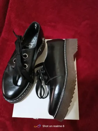 Scarpe donna Keys nere