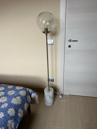 Lampada da terra vintage design