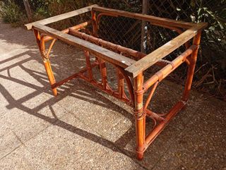 Base de mesa de centro de mimbre y bambú