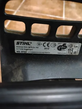 Motosierra Stihl MS 251