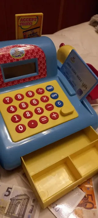 Caja registradora de juguete