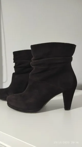 Botines marrones de ante