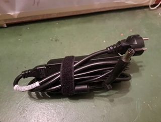 Cargador HP Portátil Poco Uso