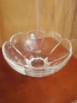 Centro de mesa de cristal tallado