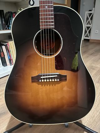 Gibson J-45 Vintage Sunburst