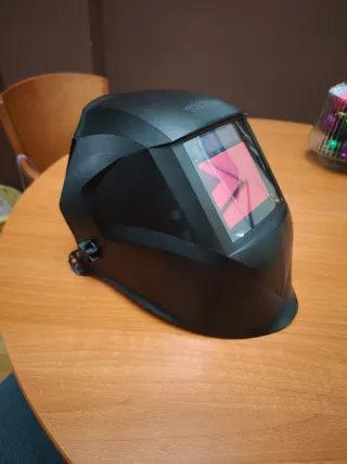 Pantalla de soldadura automática