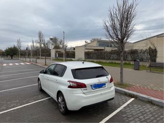 Peugeot 308 2017