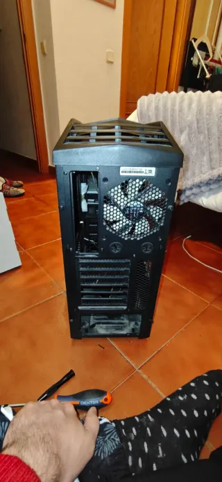 Torre PC Zalman Z11 Plus Negra + lector grabador
