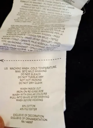 Sudadera con cremallera y capucha