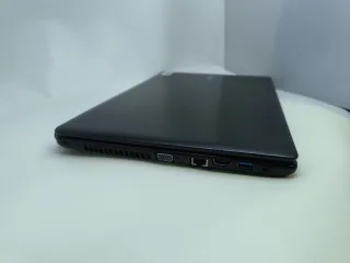 Ordenador portátil Acer Aspire E1