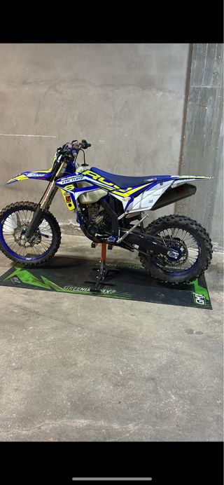 Sherco 300 4T 2024 edicion (McDonald)