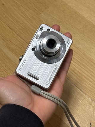Sony Cyber-shot DSC-W55 Cámara Digital