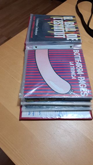 Álbum Vinil Vermell amb 19 Singles 70s