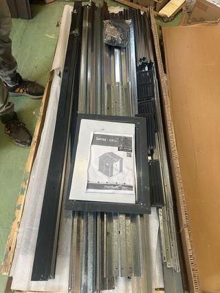 Caseta de jardín metálica Surrey de 4.07 m2