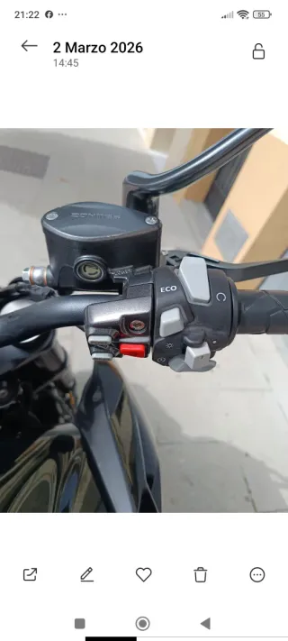 Zontes 350 R . Moto apta para el carnet A2 con lim