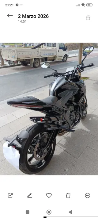 Zontes 350 R . Moto apta para el carnet A2 con lim