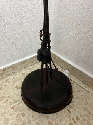 Lámpara de pie 3 bombillas