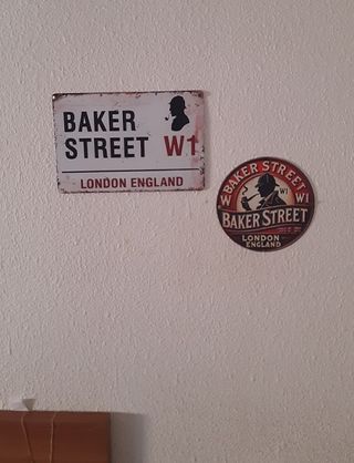 2 LetrerosMetalicos Vintage "Baker Street" Holmes