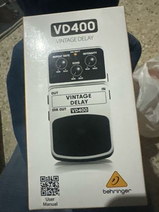 Behringer VD400 Vintage Delay Pedal