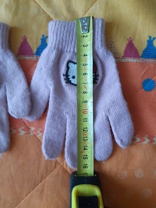 Set guanti sciarpa e cuffia Hello Kitty