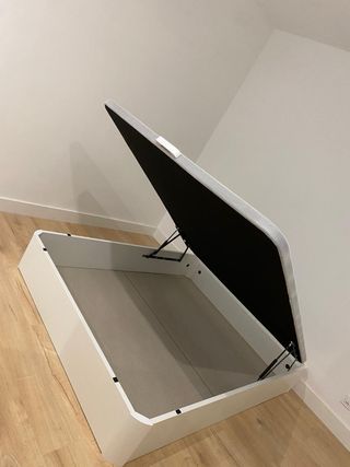 Canapes y colchones nuevos en oferta !