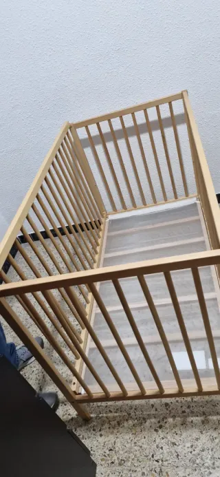Cuna madera 60x120 casi nueva