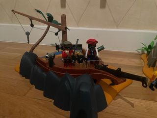 Isla Pirata Playmobil con barco