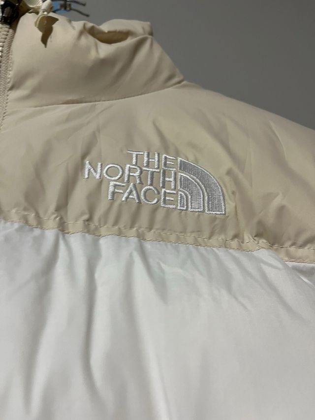 Chaqueta The North Face Beige y Blanca