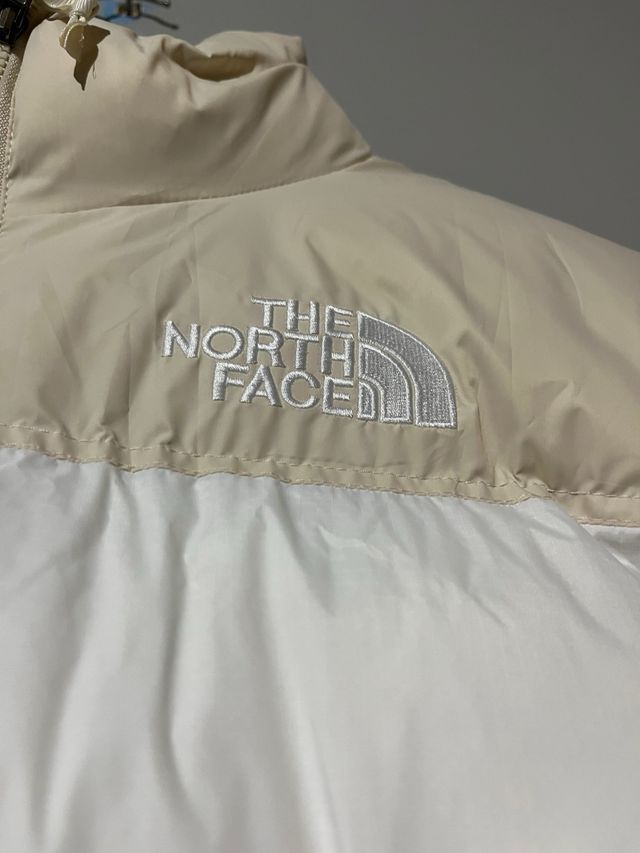 Chaqueta The North Face Beige y Blanca