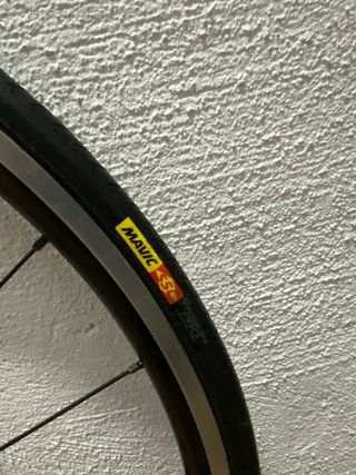 Llanta carretera DT Swiss R460