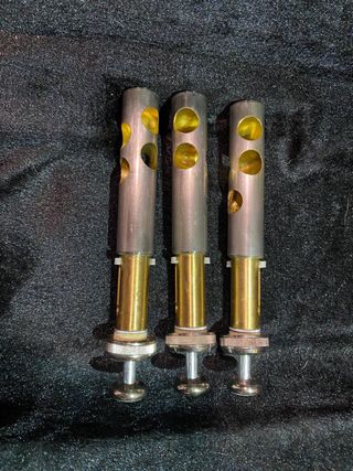 Corneta de pistones dorada