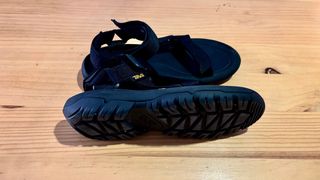 Sandalias Teva Hurricane XLT2 Negras