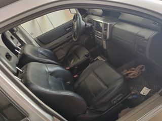 Nissan X-Trail 2004 2.2 136