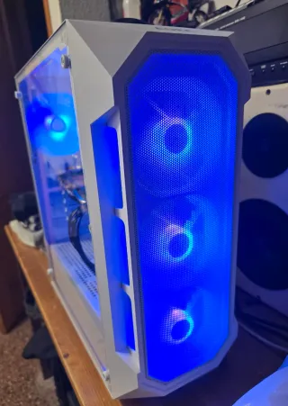 PC Gaming Core i7 16GB RAM RX 570 8GB