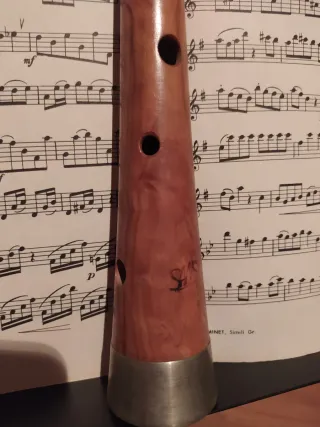 Gralla seca dulzaina en LA. Madera de olivo