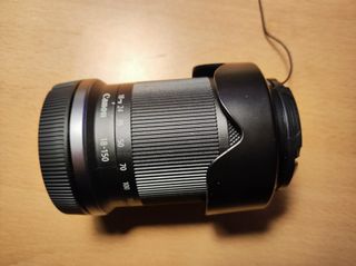 Objetivo Canon RF-S 18-150mm f/3.5-6.3 IS STM