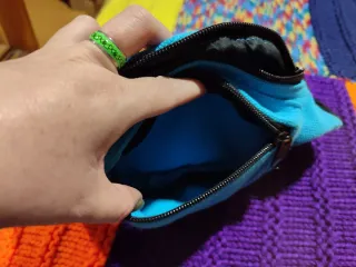 Riñonera Azul con Cremalleras