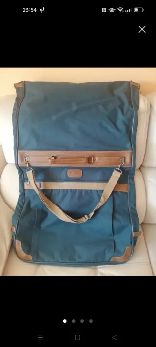 Maleta portatrajes de viaje