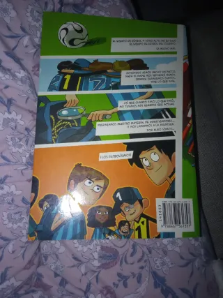 Los Futbolísimos 1: El misterio de los árbitros...