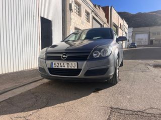 Opel Astra 1.6 105cv
