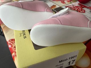 Patucos TOUS Baby-Mini para bebé.
