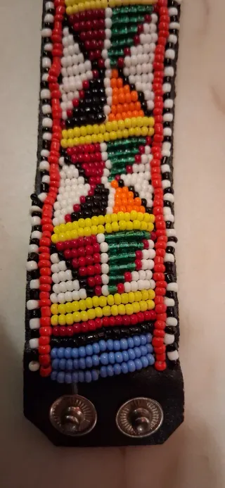 Braccialetto Maasai artigianale multicolor