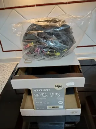 Casco Giro Seyen Mips Mujer Negro